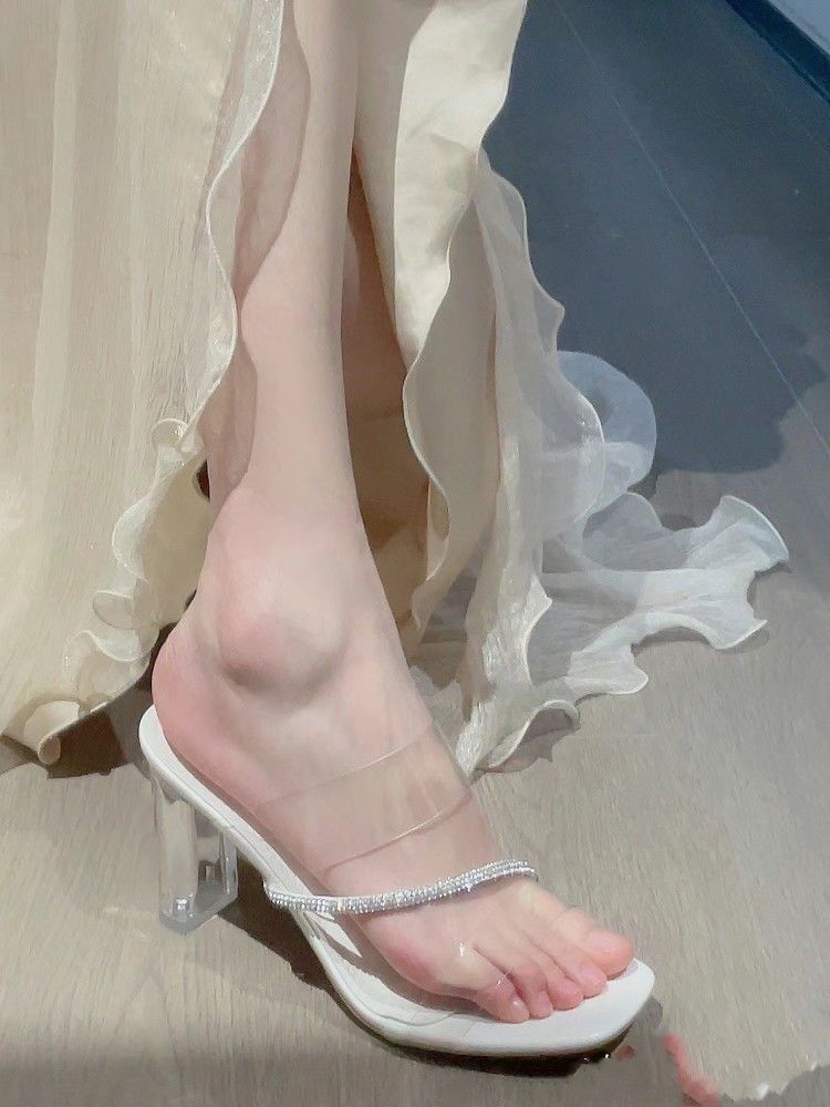 2025 new fashion Internet celebrity crystal shoes transparent high-heeled sandals women's summer square head thick heel cool slippers women's outer we