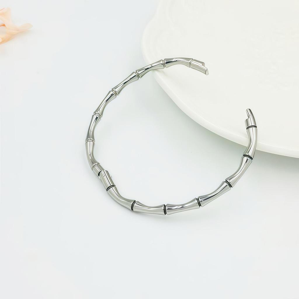 Elegant Women's Bamboo-Style Bracelet: White Mother-of-Pearl & Titanium Steel