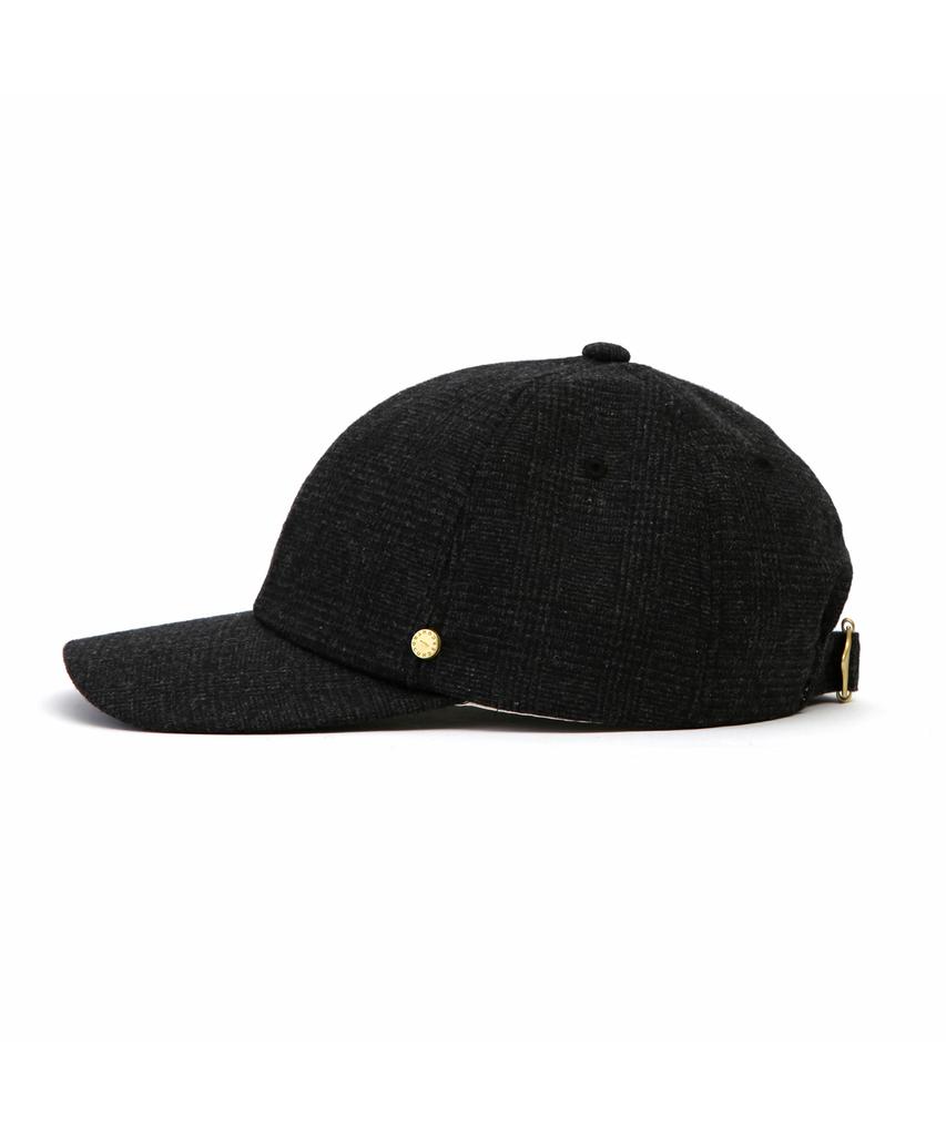 Eondeokeonteulolseutyudio Winter Ball Cap 6-Pannel Ball Cap / Mods Glen / Black