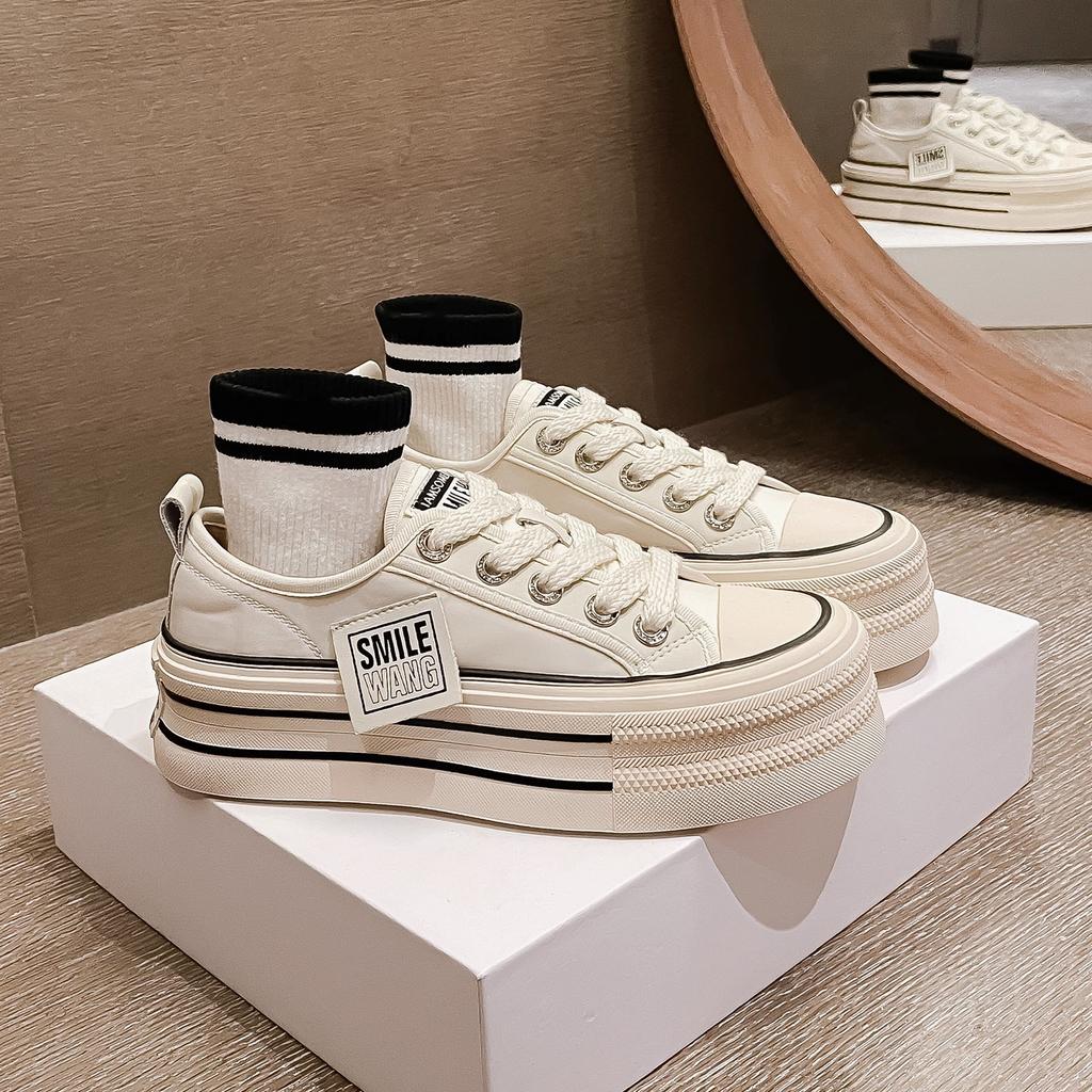 Popular platform white shoes women's spring summer breathable heightening board shoes 2025 new versatile casual sports canvas shoes