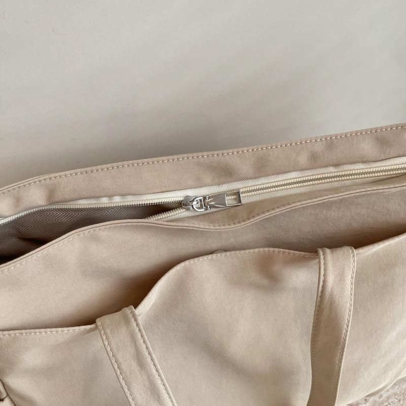 Large Capacity Nylon Tote Bag for Women Lightweight Shoulder Crossbody Handbag Casual Work Travel Purse