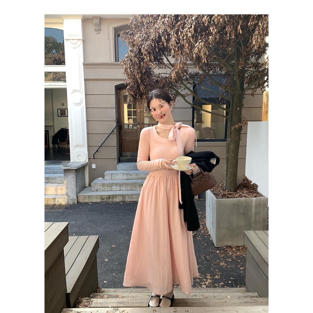 Korean wear a complete set of women's autumn design sense niche bow long-sleeved temperament high waist and thin dress