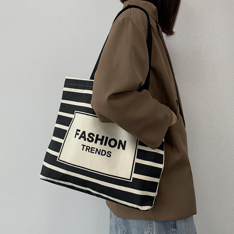 Striped Large Capacity Zipper Canvas Bag