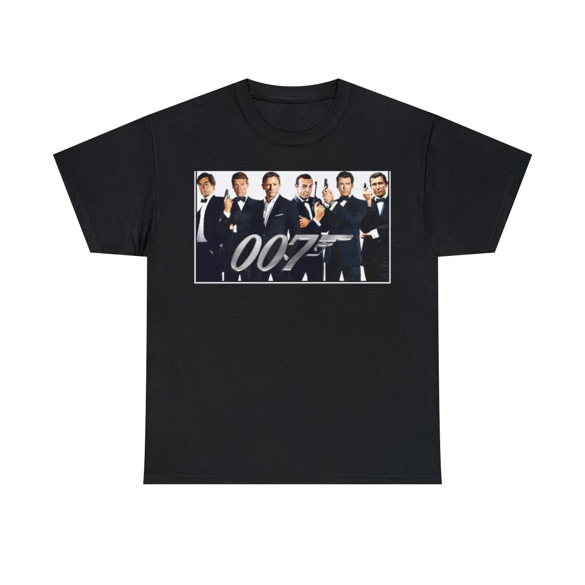 007 A collection of James Bonds Men s Short Sleeve T Shirt L