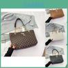 Chic And Trendy Women's Tote Bag Roomy Pu Shoulder Bag For Daily Commute