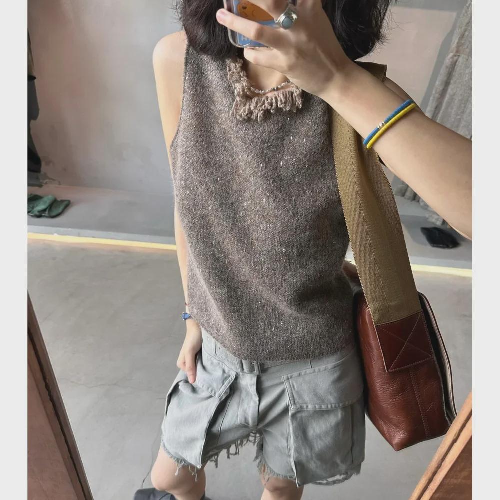 Pletená vesta Podzim & Zima 2024: 30% Mohér, 25% Vlna se střapci