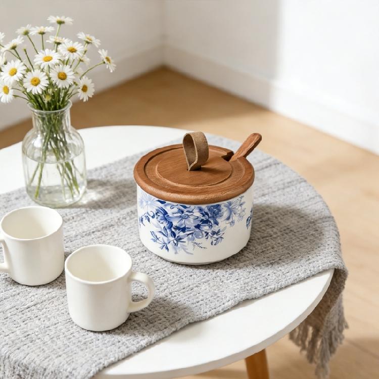 Porcelanowa solniczka z pokrywką i łyżeczką, pieprzniczka, pojemnik do przechowywania przypraw na blat, narzędzie kuchenne