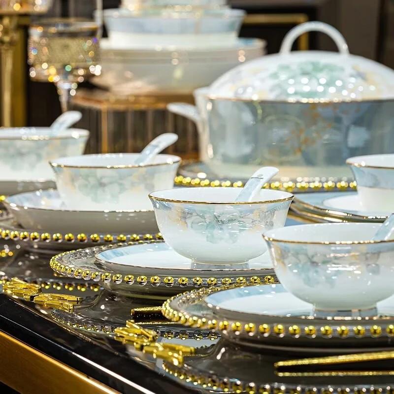 62-Piece Minimalist Chinese Ceramic Dinnerware Set