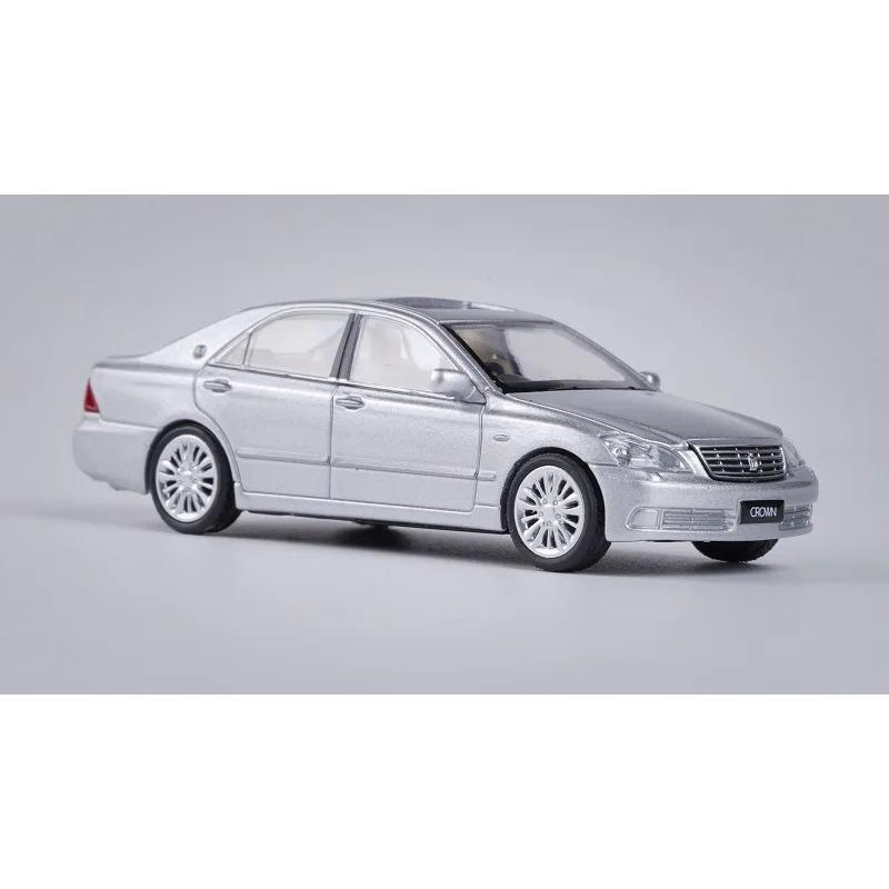 1/64 Toyota Crown Alloy MiniatureCar Model Diecast Metal Scale Car ModeStatic Collection Children Toy Car Vehicles Gift
