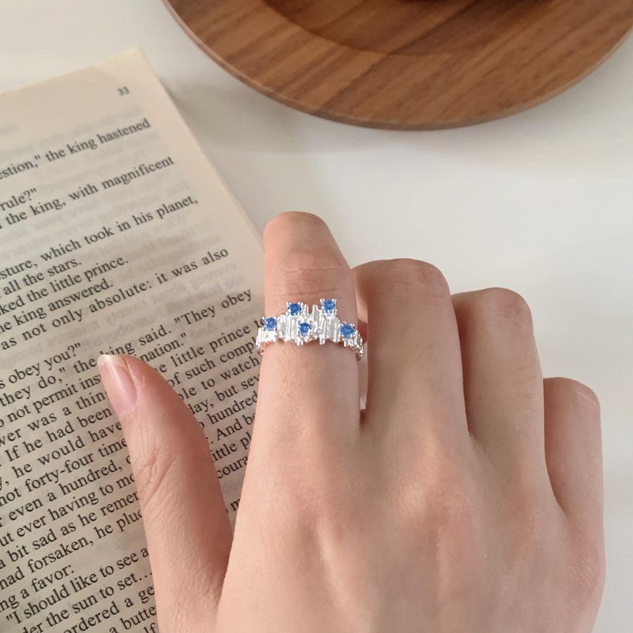 Elegant Blue Open Adjustable Irregular Ring for Women - Chic Fashionable Design Open Adjustable