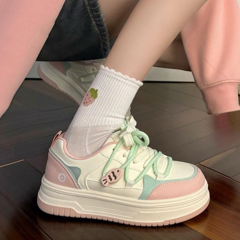 Japanese Niche Thick-soled Shoes for Women, 2025 New Style Casual and Versatile Board Shoes, Comfortable Student Sneaker Shoes