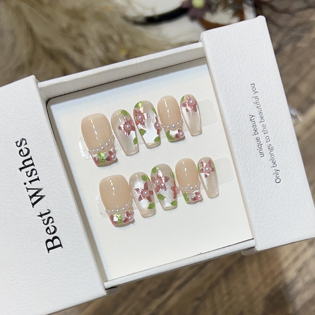 Advanced Sense of Wearable Armor Handmade Nude Color French Cat Eye Hand-painted Purple Magic Mirror Pearl Fake Nail Removable Nails