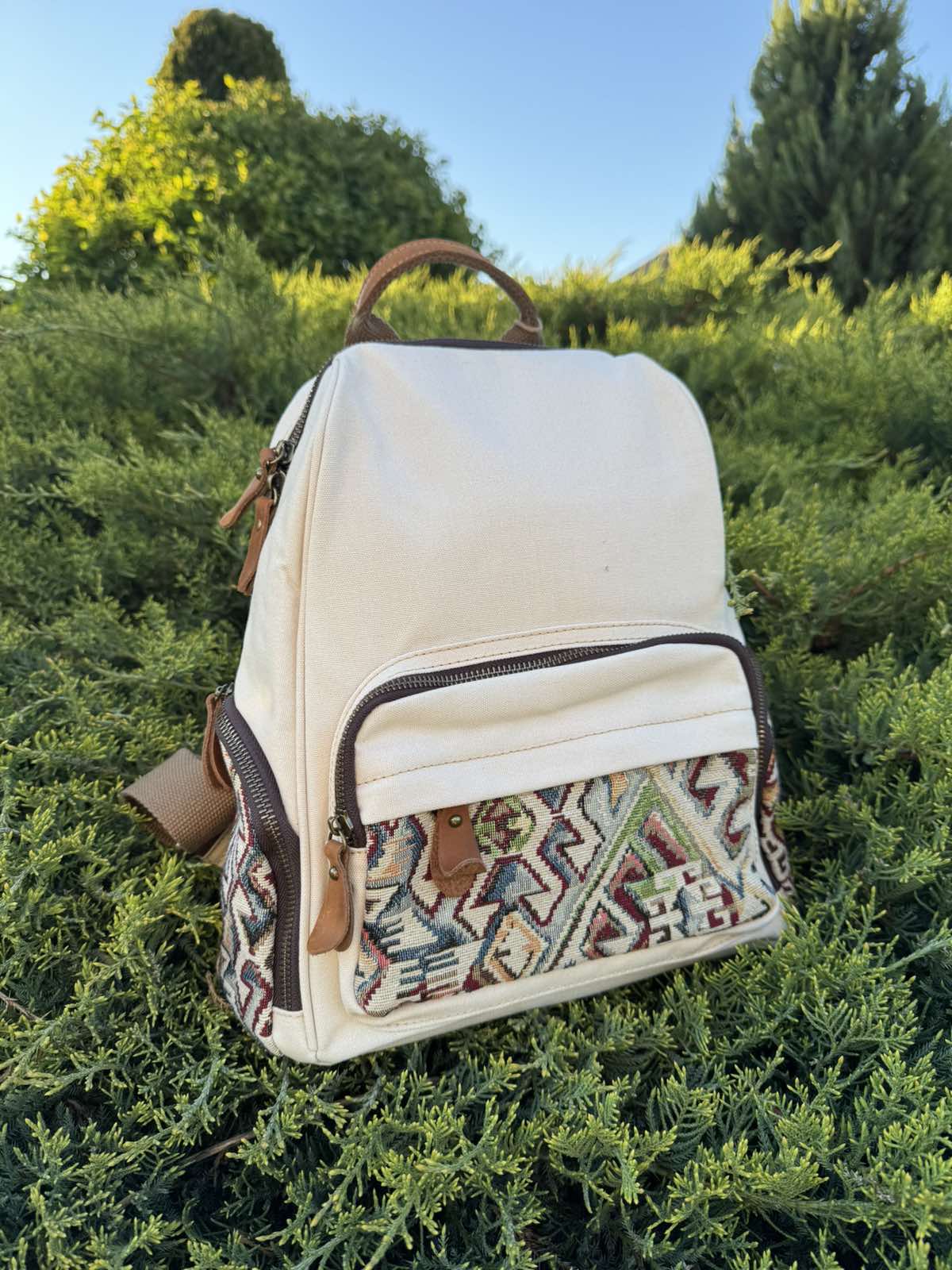 

Women s backpack 1400 beige textile - бежевий