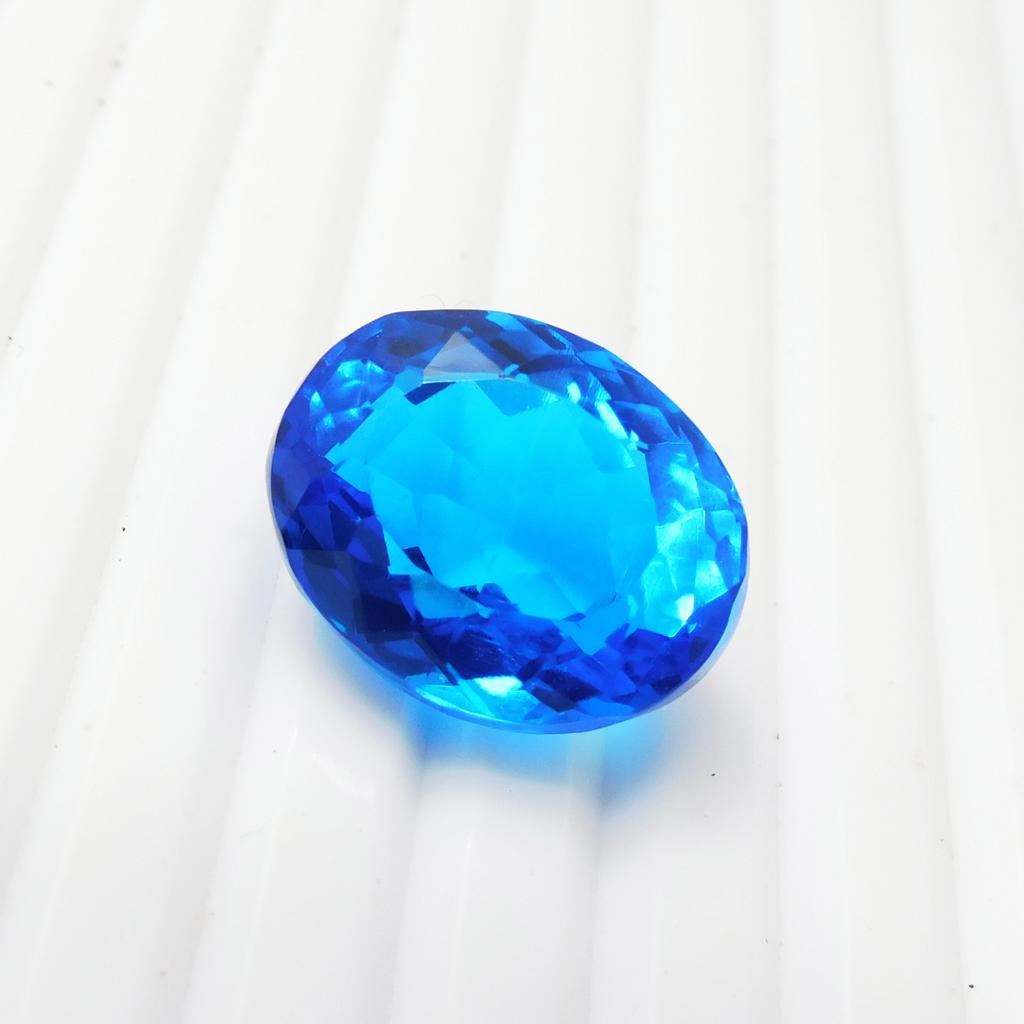 Natural Blue Sapphire Loose Gemstone Lite 17.70 Ct Oval Cut September Birthstone for Gem Collections