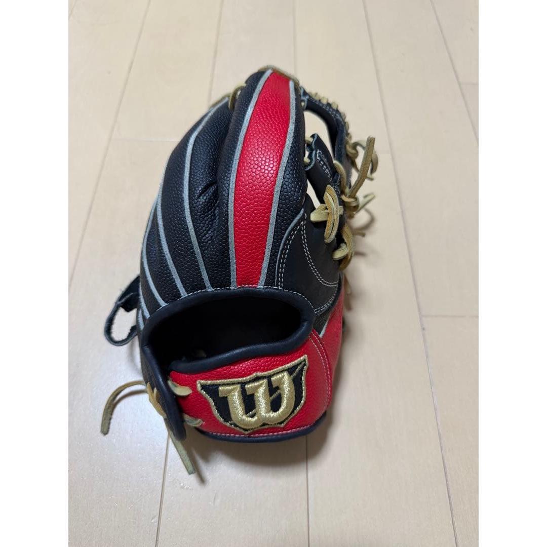 Used Final price reduction [Ready to use] Wilson D-MAX softball boys  glove 7J type with hot water mold