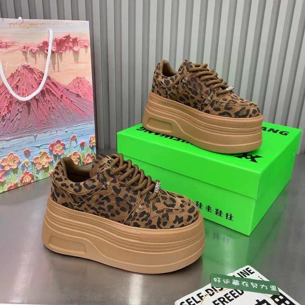 Campus Style Platform Single Shoes 2025 Spring New French Leopard Print Small Muffin Height Increase Casual Sports Shoes