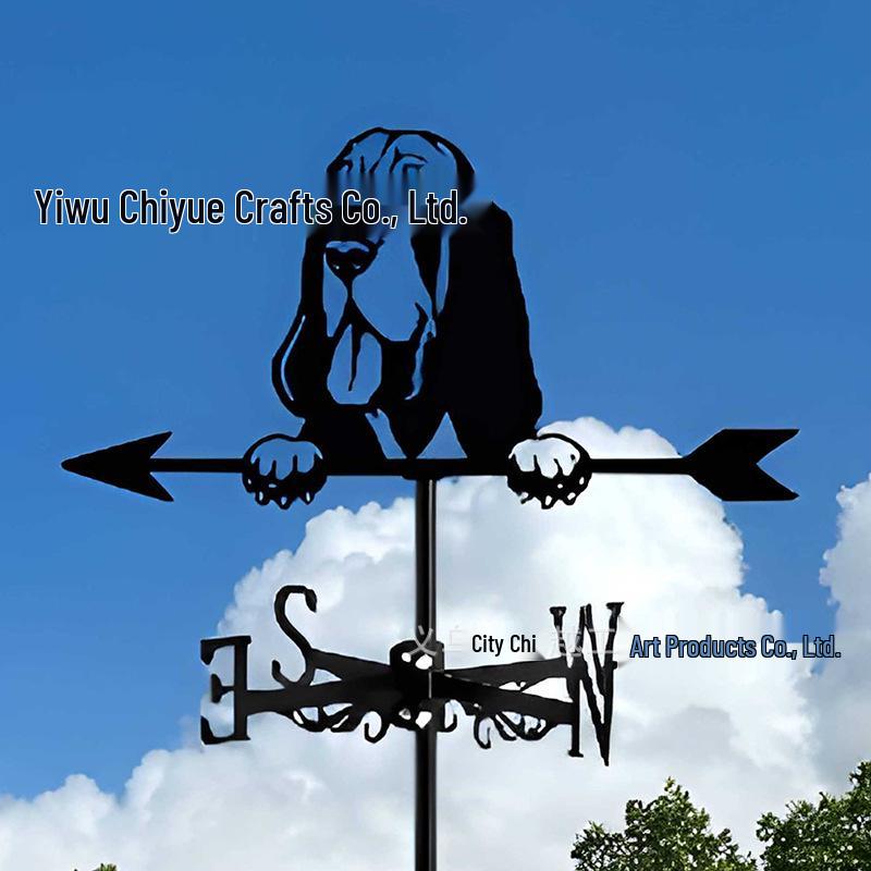 Weather Vane Ornament: Outdoor Wrought Iron Spray-Painted Roof Decoration Metal Craft