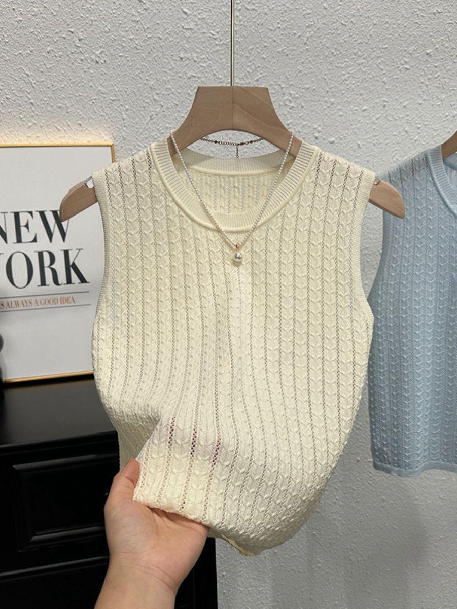

Women s Summer Knitwear Camisole: Sleek, Sleeveless, Versatile Base Layer Top Small