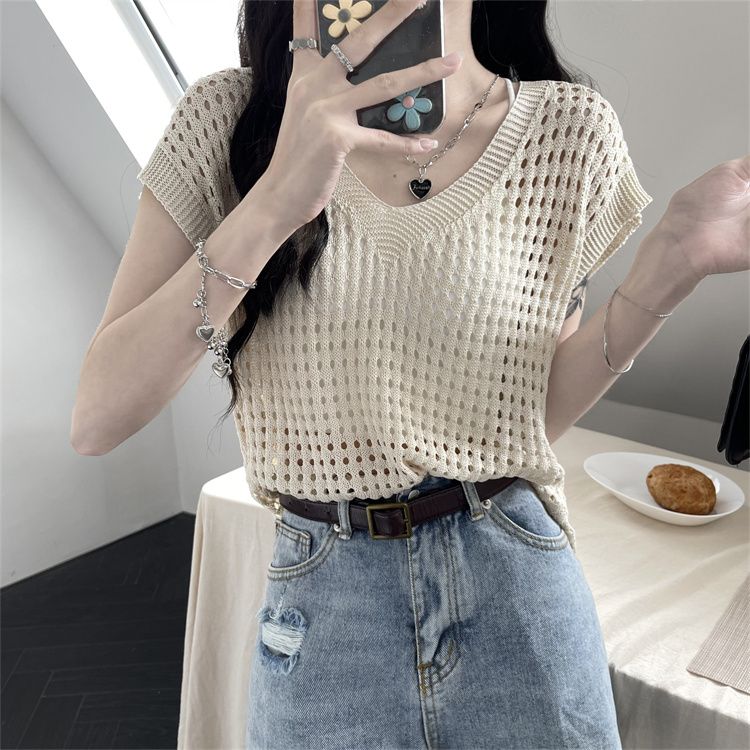 Hollow V-neck Ice Silk Knitted Shirt Short Sleeved T-shirt Women's Thin Collarbone Top Winter Year Sun Protection Cover
