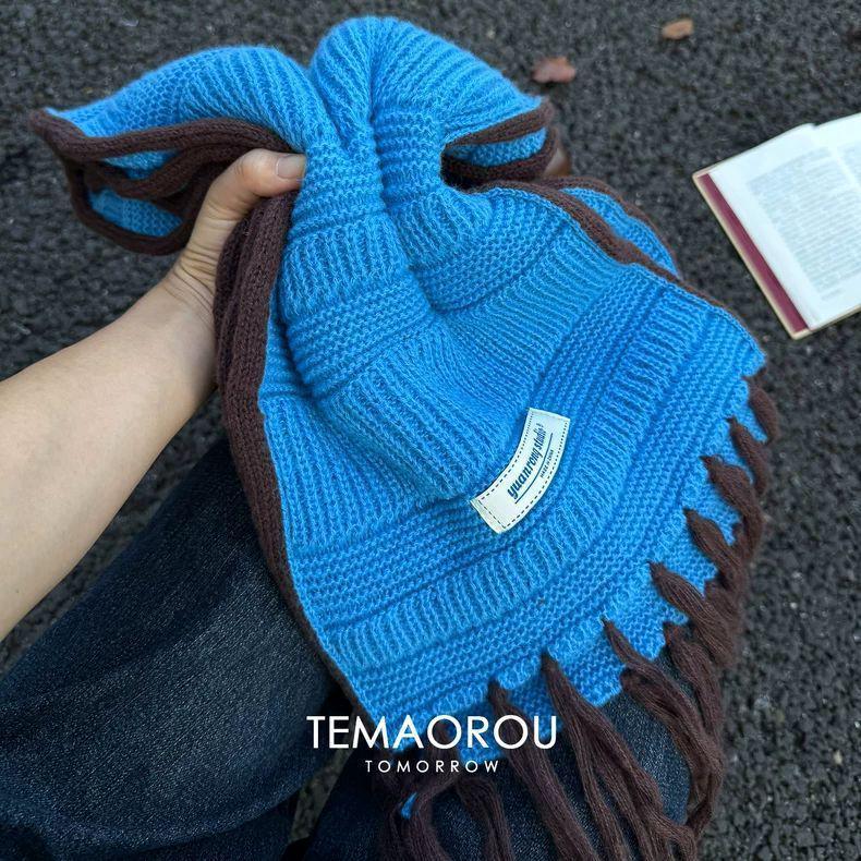 2025 Autumn/Winter Red Tassel Knitted Scarf: Women's Versatile High-End Whitening Neck Warmer & Shawl, Ideal Christmas Gift.