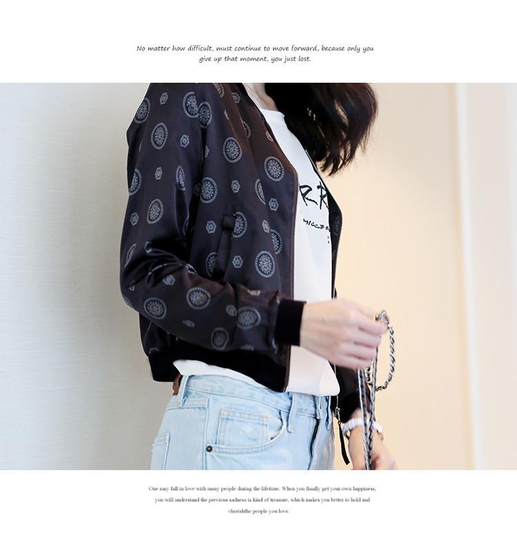 Korean-Style Women's Baseball Jackets: Fashionable, Versatile, and Zippered Long-Sleeve for Spring and Autumn.