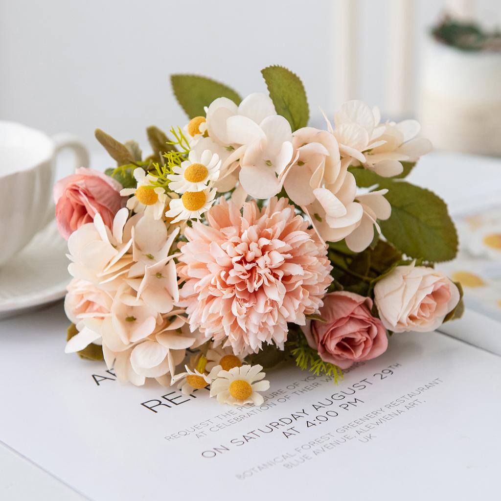Fiori Artificiali Matrimonio Casa Camera da Letto Decorazione Bouquet da Sposa Giardino Rose Finte di Seta Ortensie Vaso per Tavola Esterno