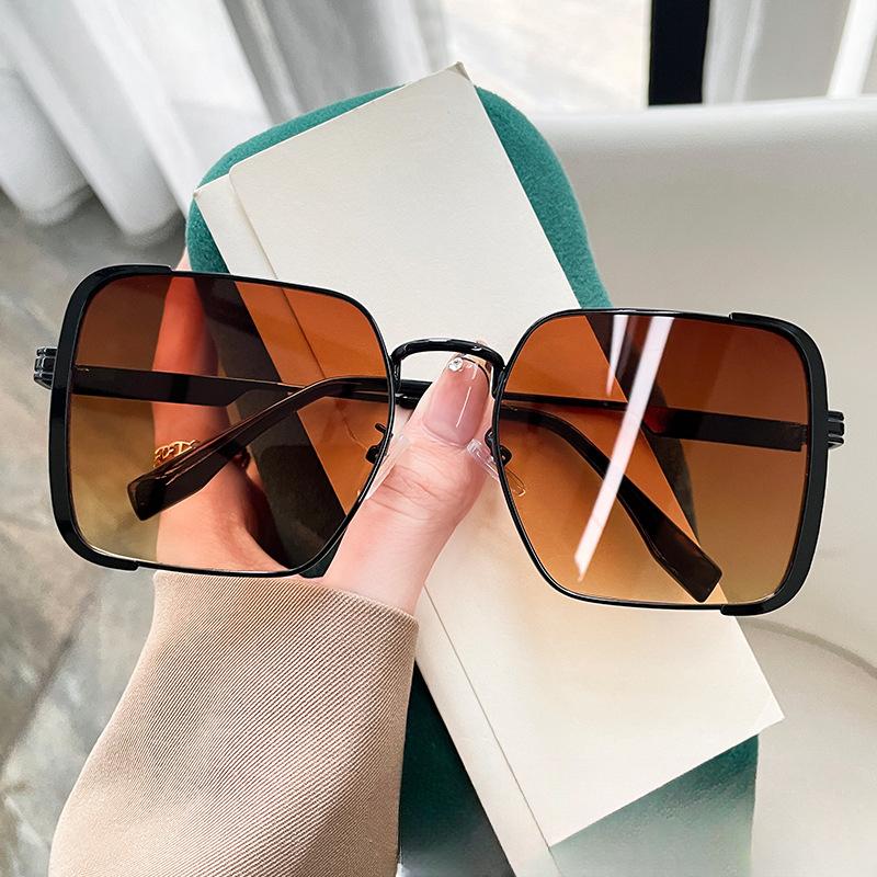 Non-polarized New Fashion Cool Square Sunglasses Women Luxury Brand Anti Strong Light Vintage Sun Glasses