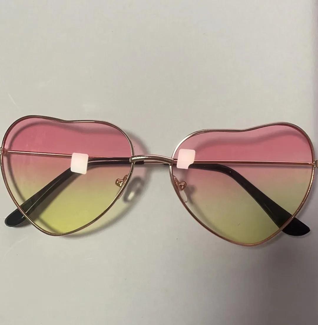 

Vintage Heart Shaped Sunglasses Metal Frame Women Men Glasses Brand Designer Fashion Cute Lenses Eyewear Driving Goggles