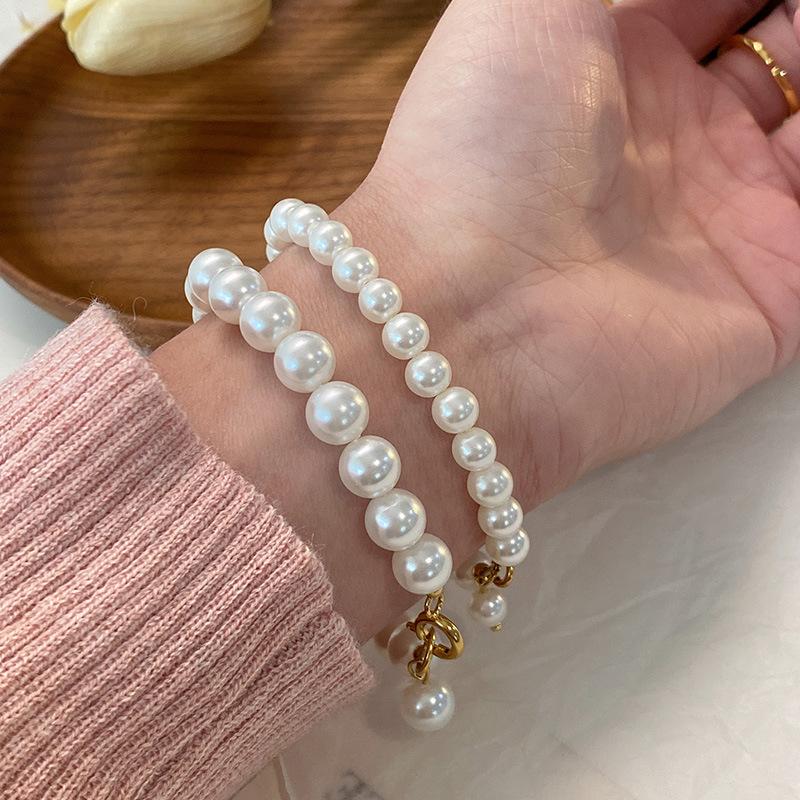 Künstliche Perle, rund, starkes Licht, Armband für Damen, französischer kleiner Duft, Hepburn-Stil, Schmuck, barock, Retro, elastische Seilperlen