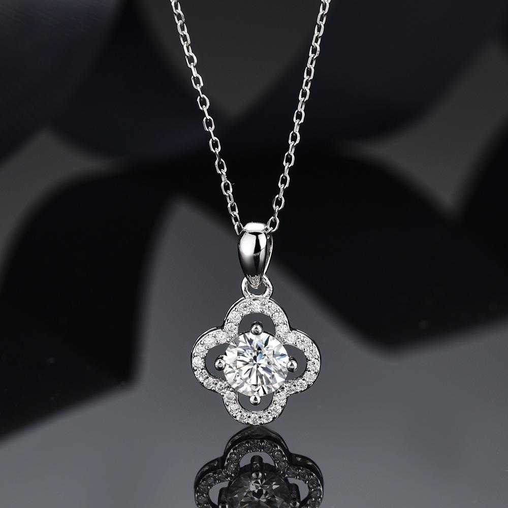 S925 Silver Moissanite Jewelry Set: Four-Leaf Clover Necklace & Ring for Women