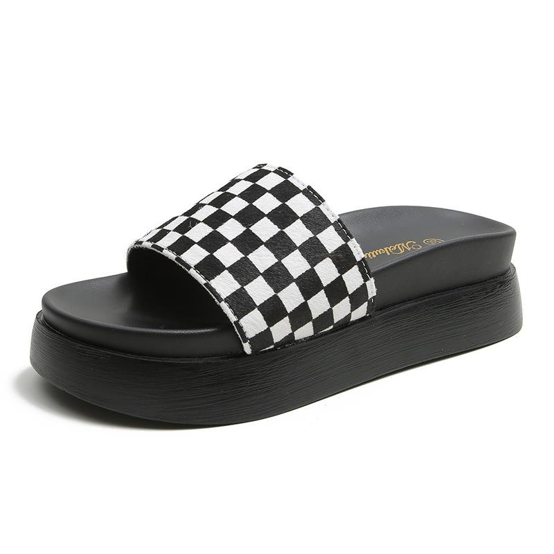 Horse hair leather thick-soled cool slippers women's summer wear summer 2025 fashion versatile fairy style ins tide beach shoes