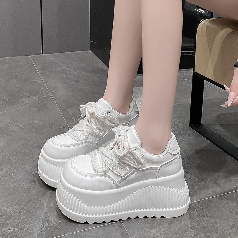 Fashion Casual Chic Platform Breathable Sneakers Lace-up Comfortable Anti Slip Thick Bottom Womens Running Shoes Black White