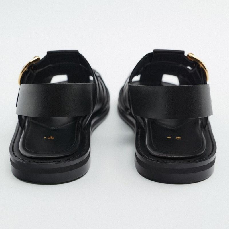 2025 New Roman Women Sandals Summer Outside Casual Comfortable Soft Bottom Versatile Beach Buckle Strap Women Sandals