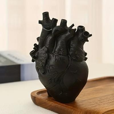 White Heart Vase Resin Ornament Countertop Living Room Vase Dining Table Dried Flower Vase