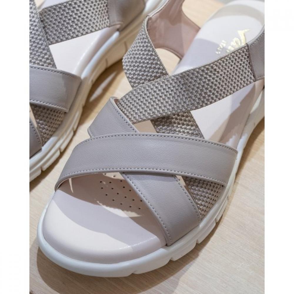 VAINER Women S Comfort Sandal Beige 303e