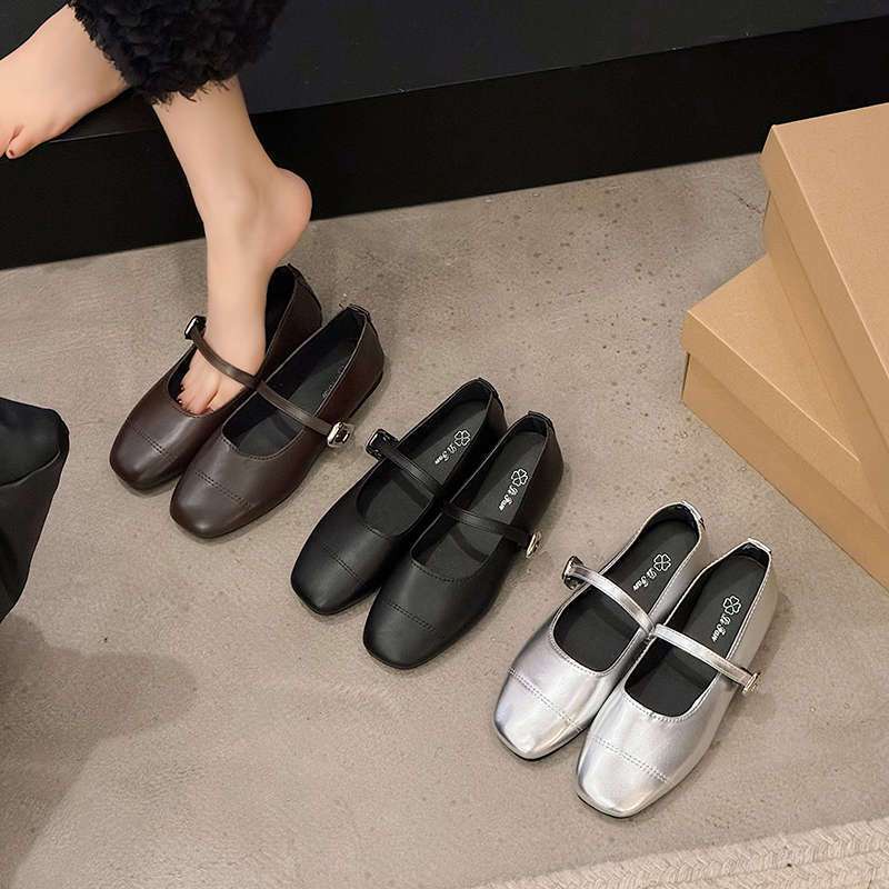 Silver Mary Jane Fairy Style Soft-soled Doudou Shoes Female 2025 Summer New Korean Version Square Head French Light Mouth Single Shoes