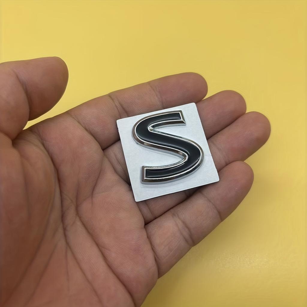 1 Stück Metall S Logo Heckklappen Emblem Abzeichen Autoaufkleber für IPL Q50 Q50S Q50L G37 Q30 Q70 G25 QX70 FX35 FX37
