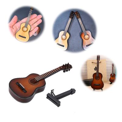 Gitary, ukulele, mandoliny – Ukulele