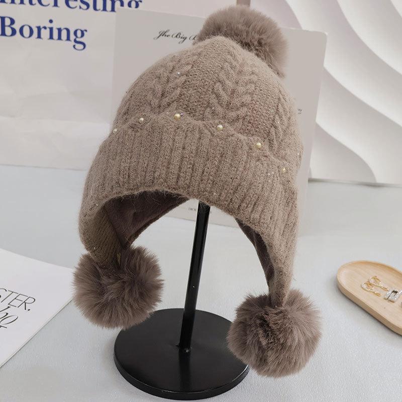 Fleece Kaninchenfell Gestrickte Thermomütze Damen Herbst und Winter Mode Pompon Ohrenschützer Wolle Pullovermütze