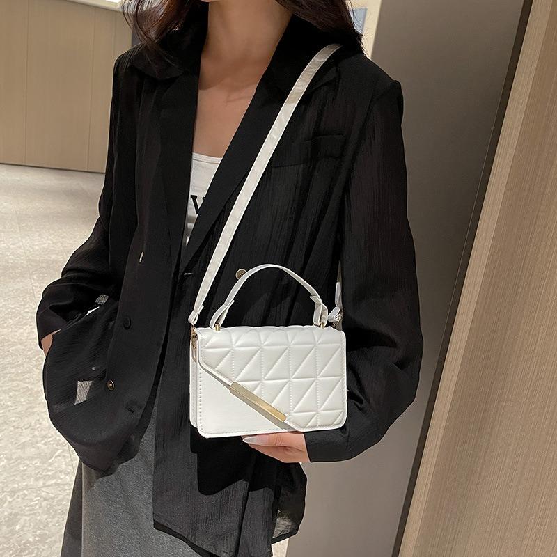 Rhombus Texture Bag Women's New Trendy Portable Small Square Bag Fashion Chain Solid Color Shoulder Messenger Bag