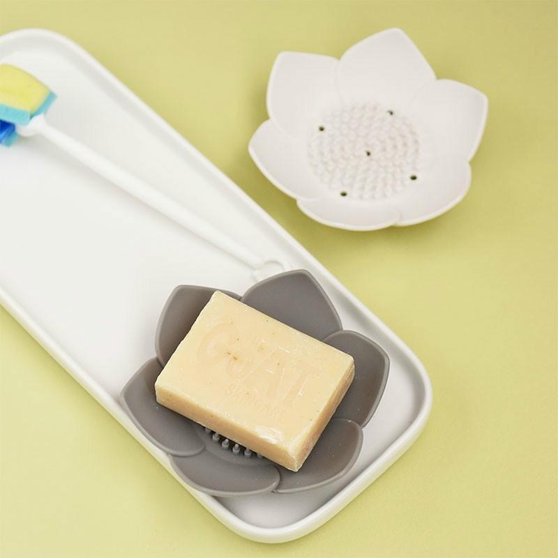 Newest Soap Box Lotus Shape Non-slip Portable Silicone for Draining Tray Dish Kitchen Bathroom Accessories 2pc/lot