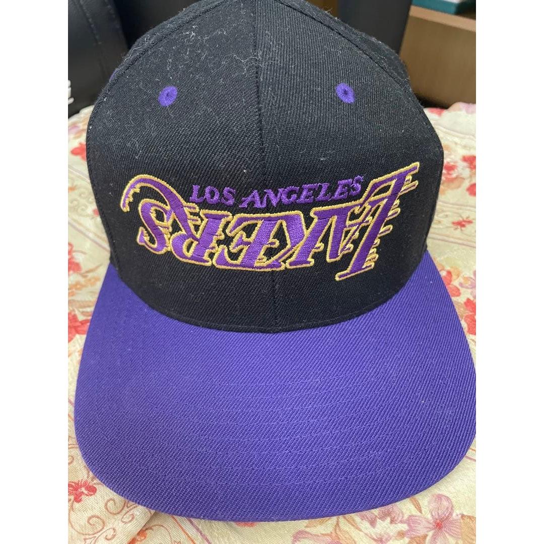 Used Los Angeles LAKERS (THE CLASSICS)