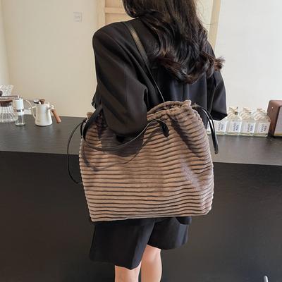 Versatile New Shoulder Style Lazy Premium Commuter Bag Simple Casual Bag with Drawstring