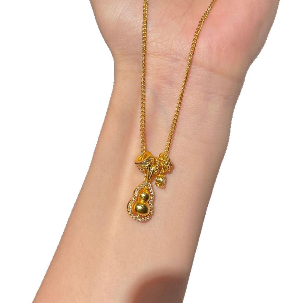 Intricately embellished gourd necklace, dazzling and exquisite, with a unique design, niche clavicle chain