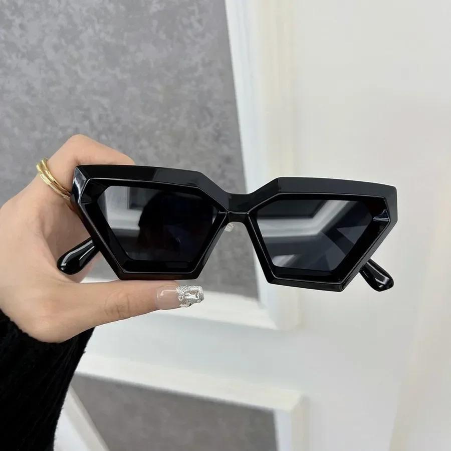 Retro štvorcové módne slnečné okuliare dámske pánske vintage štýl ležérne trendy malé dámske pánske