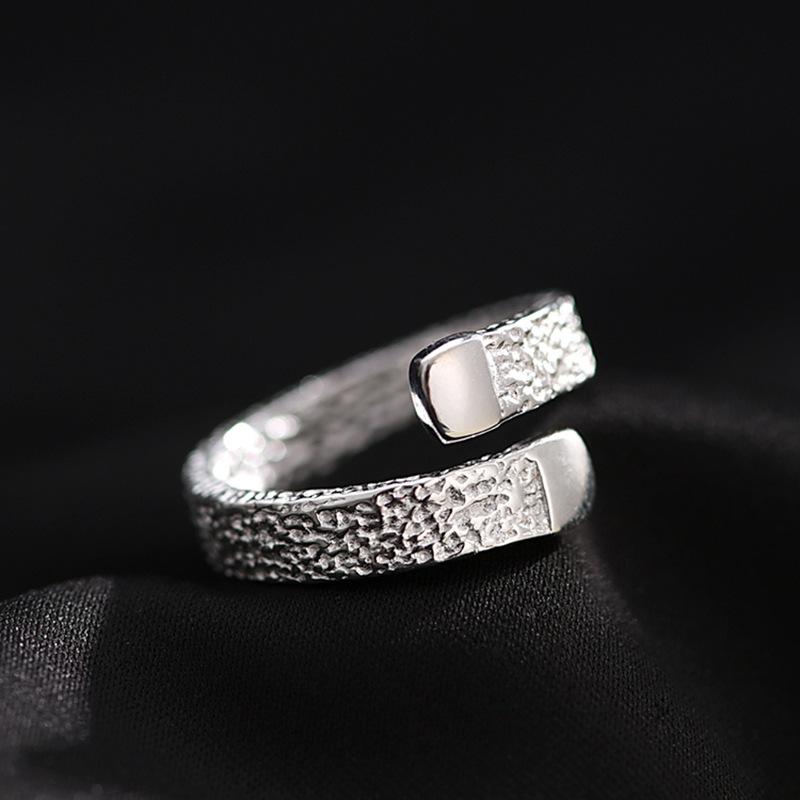 Vintage Simple Fashion Wrench Size Adjustable Rings For Women Personality Metal Hand Shape Adjustable Finger Ring Jewelry Gifts