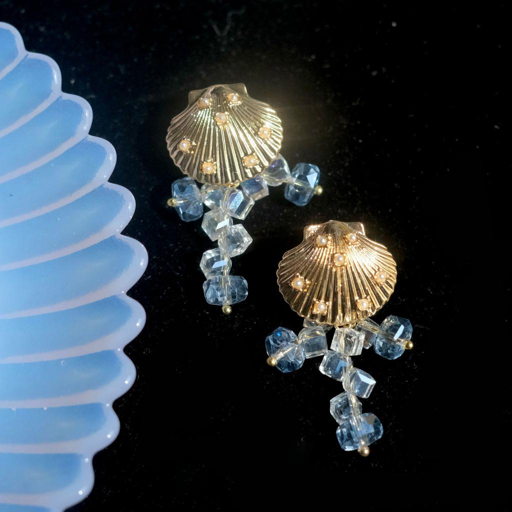 Pearl Fringed Earrings Temperament Light Luxury High-end Stud Earrings Niche Fashion Versatile Personality Earrings Women