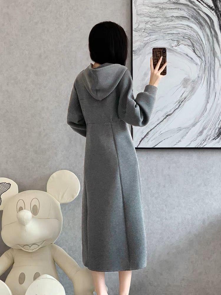 Women's European-Style Grey Hooded Sweatshirt Dress - Textured, Cinched Waist, Slimming, Casual Autumn/Winter Wear