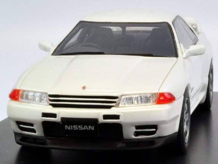 

Nissan Skyline Nismo BNR32 Белый Перламутр [WIT S] 1/43 GT-R белый