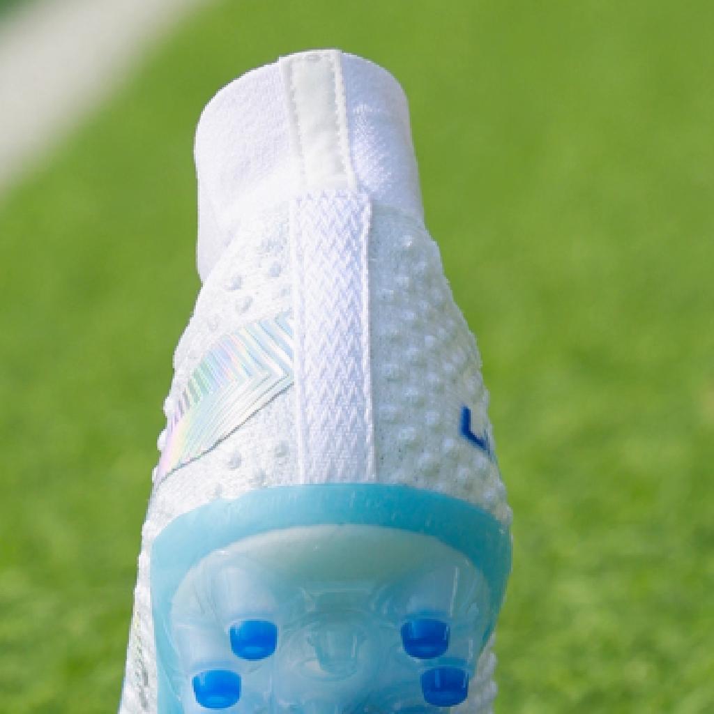 Li Ning Comfortable Breathable Mg (Rubber Short Stud) Synthetic Leather Shock Absorbing Wear Resistant Football Shoes Men Football Shoes YSFU013-17